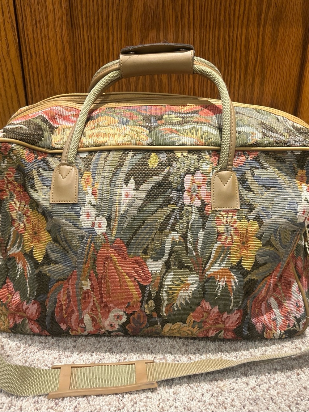 Adolfo Floral Tapestry Weekender Bag - Picture 4 of 11